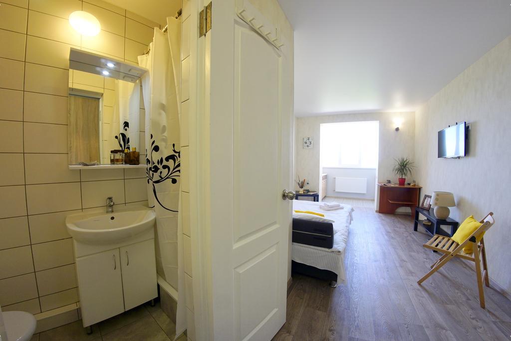54A Tselinogradskaia Str At Alekseevka Underground Charkov Exteriér fotografie